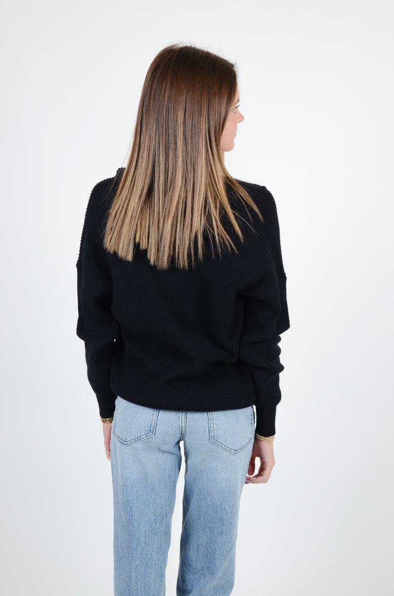 Essential Sweater, Black