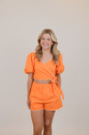 Embroidered Scallop Linen Set