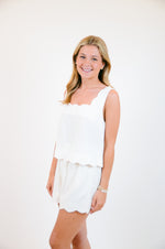 White Scallop Set